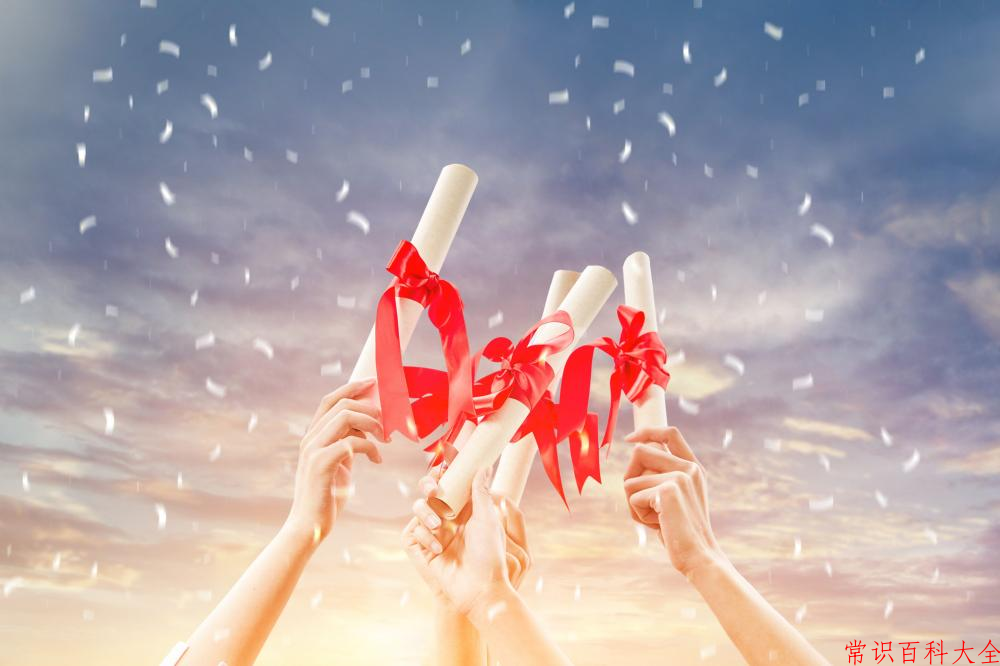 2024年中国人民解放军陆军军医大学在广东计划招生人数（附学费及专业录取分）