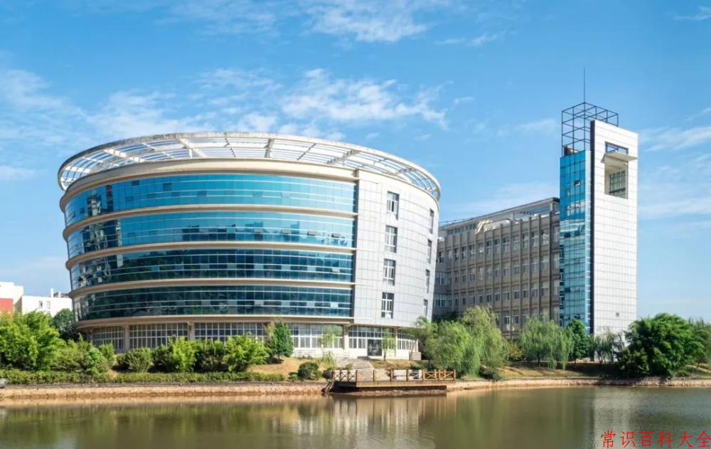 2024年豫章师范学院在广东计划招生人数（附学费及专业录取分）